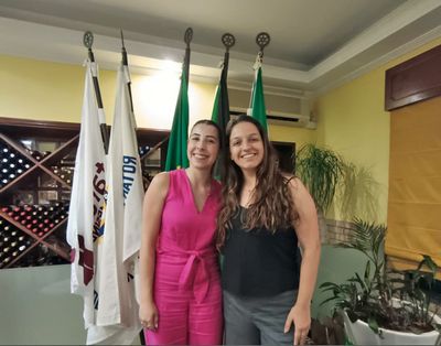 A ATUAL E A ANTERIOR PRESIDENTE DO ROTARACT CLUB DE ERMESINDE