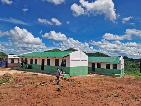 A ESCOLINHA DE IMPIRE