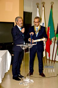 O PRESIDENTE CESSANTE, CARLOS MOURO, E O NOVO LDER DO RCE, MANUEL DA SILVEIRA