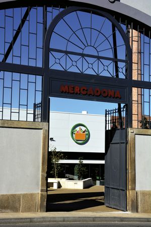 MERCADONA DE ERMESINDE ABRIU A 18 DE AGOSTO