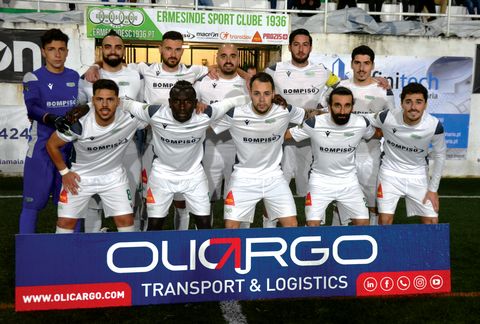 ONZE INICIAL DO ERMESINDE 1936 NO JOGO ANTE O VILARINHO