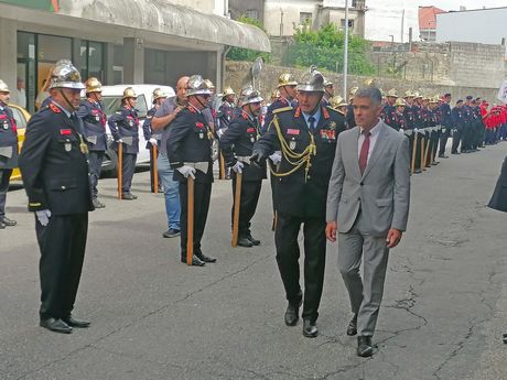 PRESIDENTE DA C�MARA DE VALONGO REFERIU-SE AOS BOMBEIROS COMO UMA DAS INSTITUI��ES MAIS IMPORTANTES