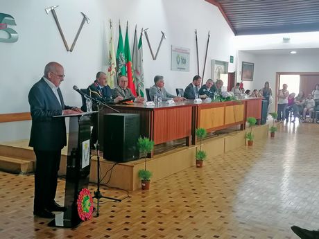 JORGE VIDEIRA ABRIU A SESS�O SOLENE