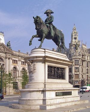 EST�TUA DE D. PEDRO NO CORA��O DO PORTO (PRA�A DA LIBERDADE)